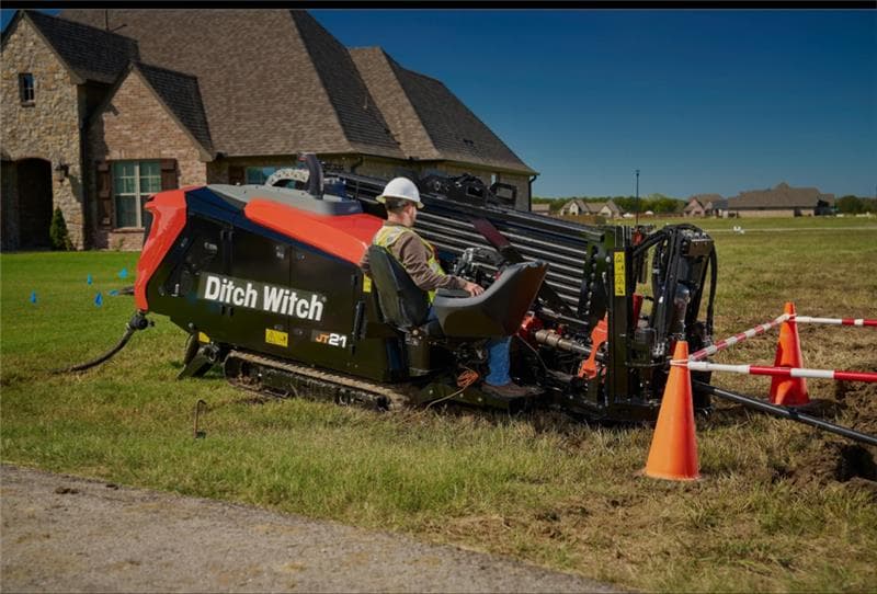 HDD drilling rig in operation at a Fort Washington job site